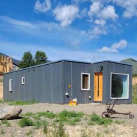 Salmon Karkens Container Home מראה חיצוני תמונה